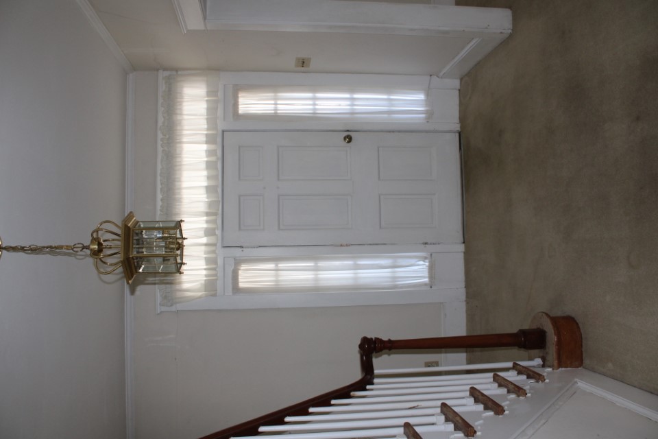 Public Auction Sale REAL ESTATE Hallam, PA