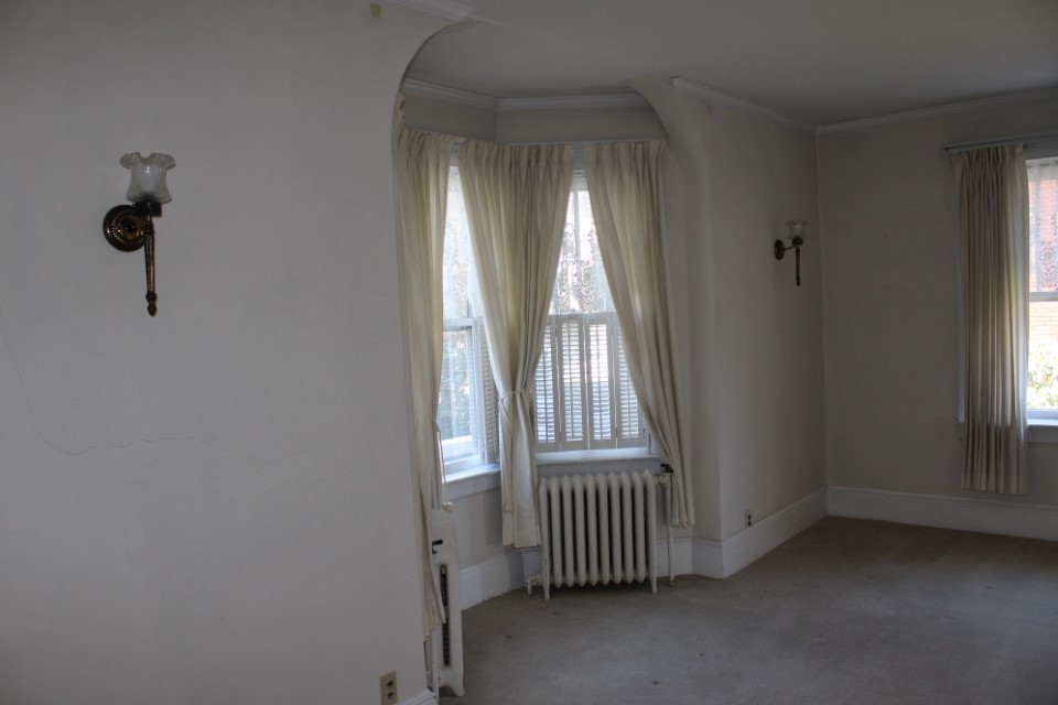 Public Auction Sale REAL ESTATE Hallam, PA